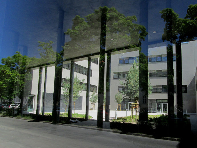 Außenansicht des Bürogebäudes des Ministeriums für Landwirtschaft, Umwelt und Klimaschutz .
